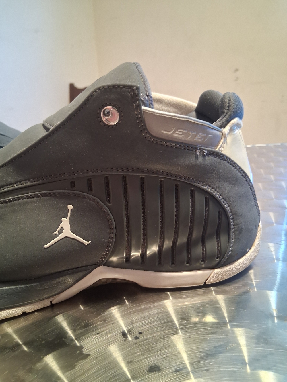 Jordan Men's Derek Jeter Dark Gray and White Athletic Sneakers - Picture 6 of 10